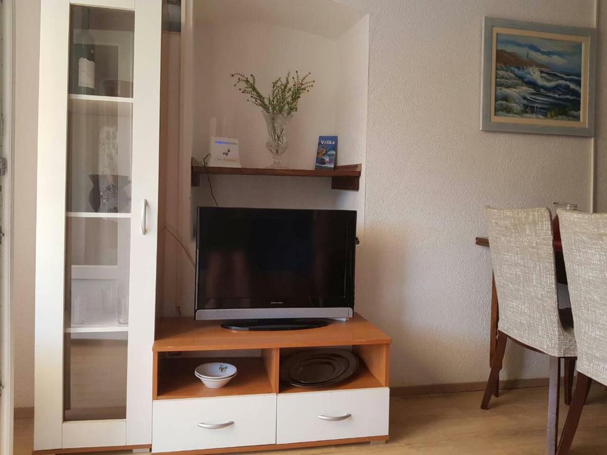 Holiday Home Marija Vrlika Luaran gambar